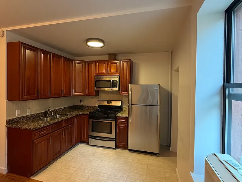 181 East 117th Street #1, photo 4